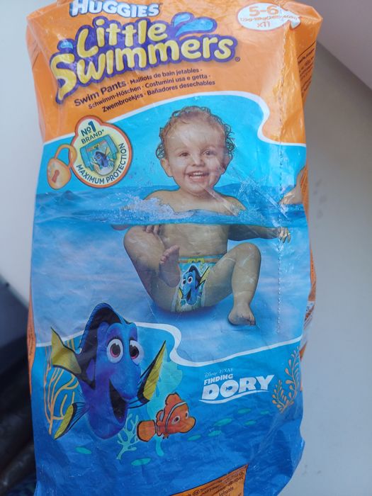 Підгузки для плавання