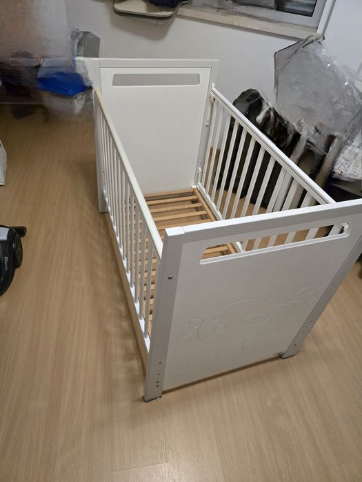 Cama de Bebé  usada bom estado