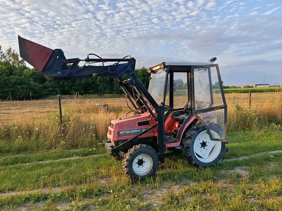 Traktor Mitsubishi Mt 20