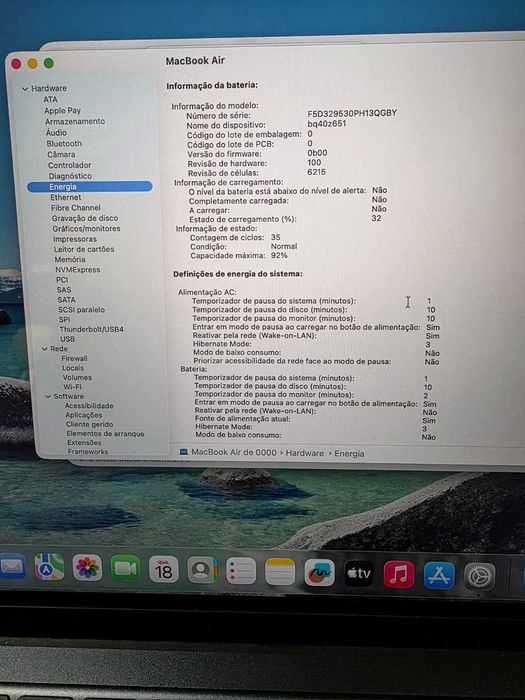 MacBook Air 13" 2022 M2 8GB/256GB Midnight - 18 Meses Garantia