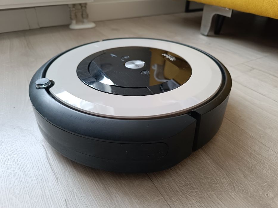 iRobot Roomba e5