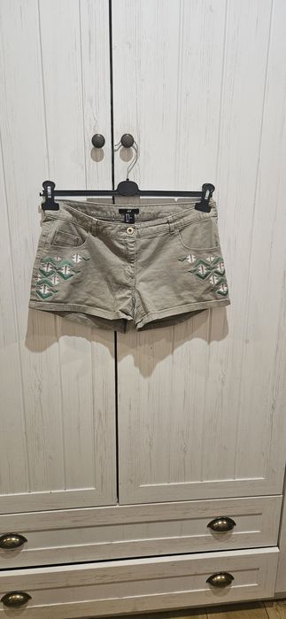 Spodenki H&M hafty l szare letnie