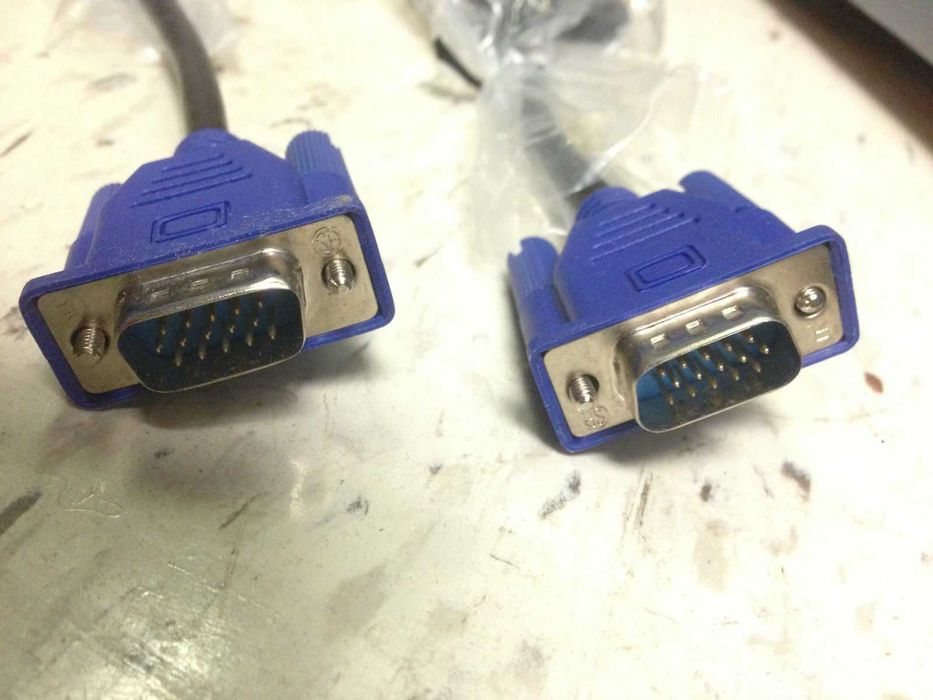 Cabo VGA com 1,8 m (NOVO)