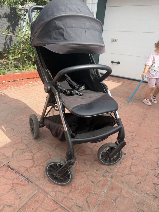 Продам коляску CARRELLO Delta