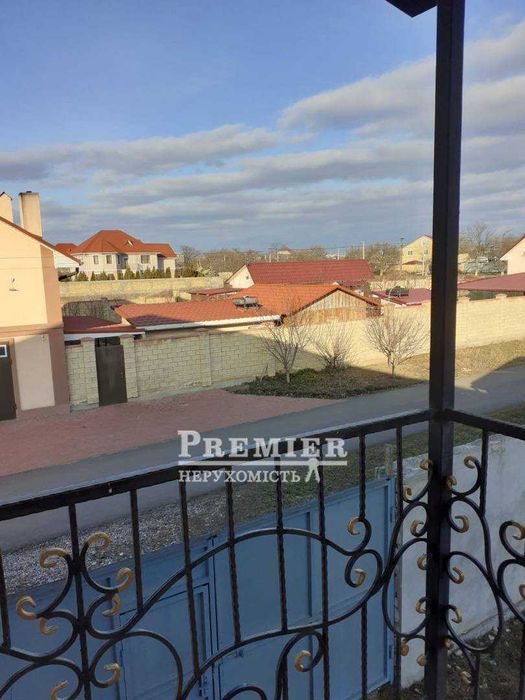 Продам 2-поверховий будинок 500 кв.м