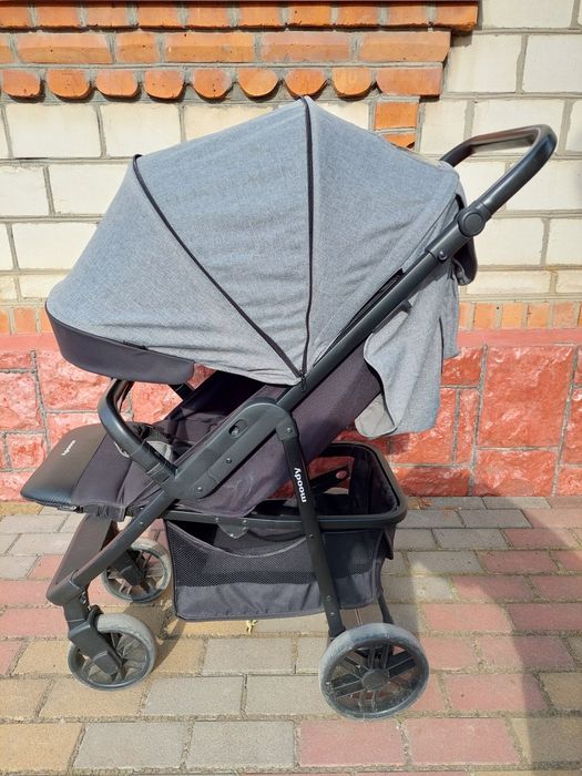 Візочок ,прогулочная коляска 4baby Moody