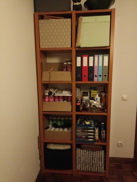 Vendo móvel de quarto ou escritório com dez módulos