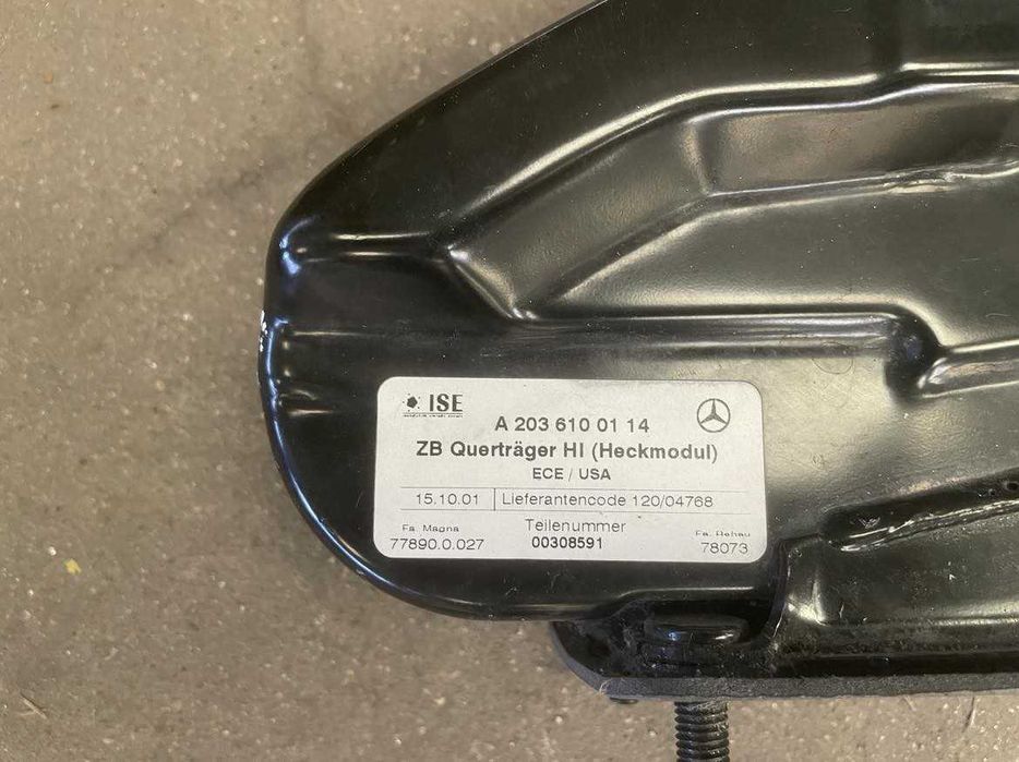 Reforço para-choques Traseiro Mercedes Sport Coupe