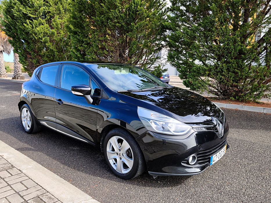Renault Clio 1.5 dCi 90cv (2014) – Garantia 18 Meses / GPS / Excelente Estado