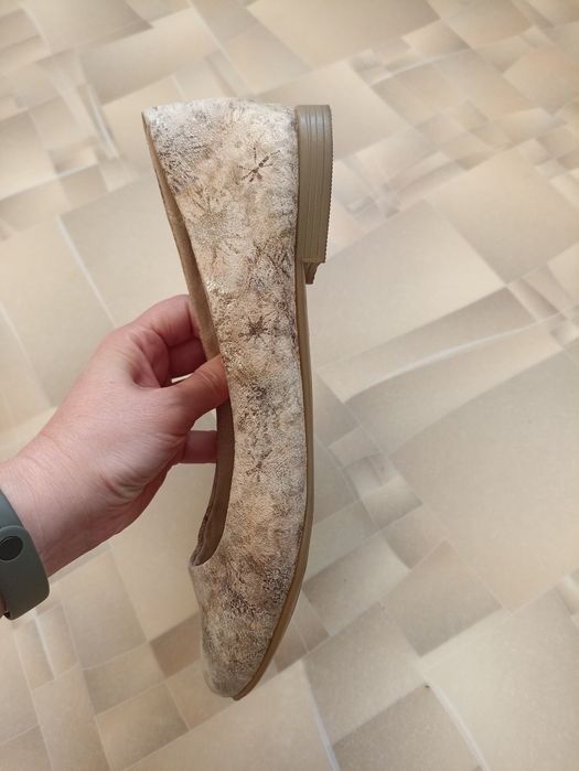 Шкіряні балетки Lasocki