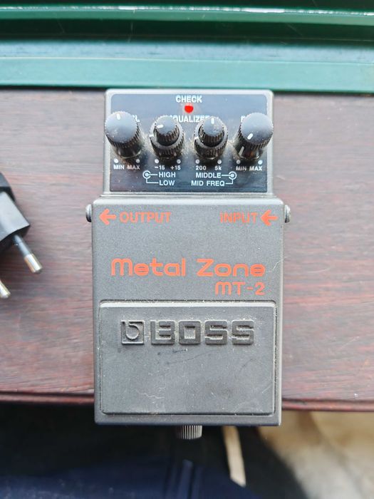 Pedal Distorção Metal Zone 2 + Adaptador Boss