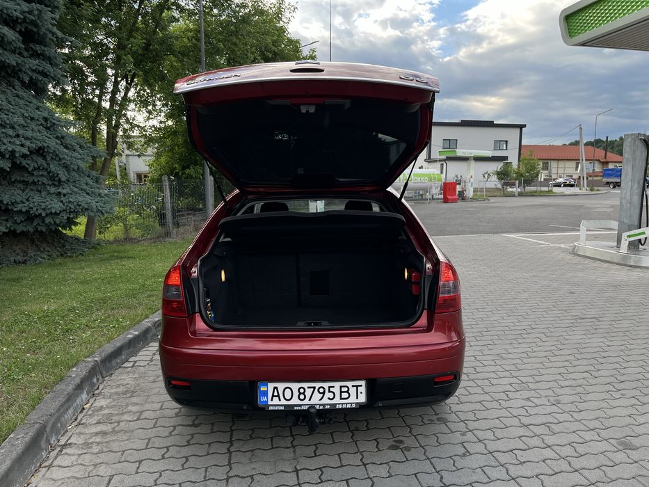Продаю  Ситроен с5  У рідній фарбі