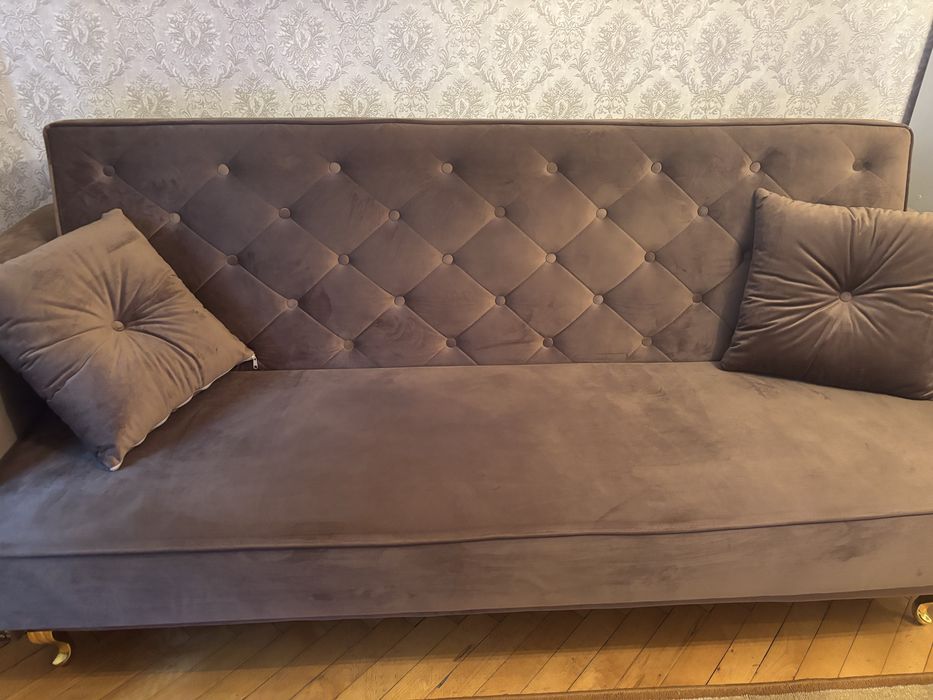 Kanapa w bardzo dobrym stanie