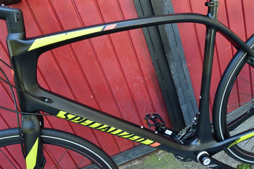 Велосипед Карбоновий  Specialized Sirrus