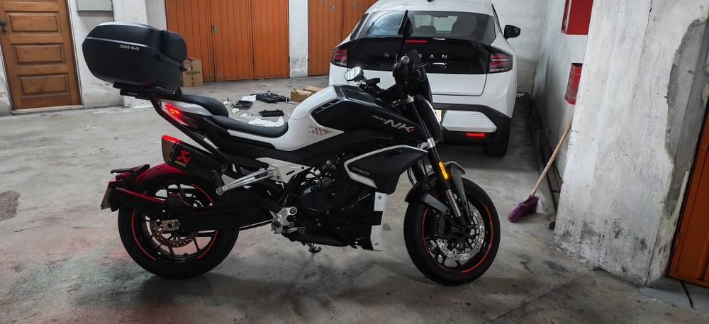 CFMOTO 800NK 2023