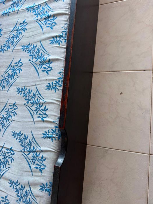 Cama Solteiro com Cama Superior/Extra (Gavetão) + Espaço de Arrumação | Ótimo Estado