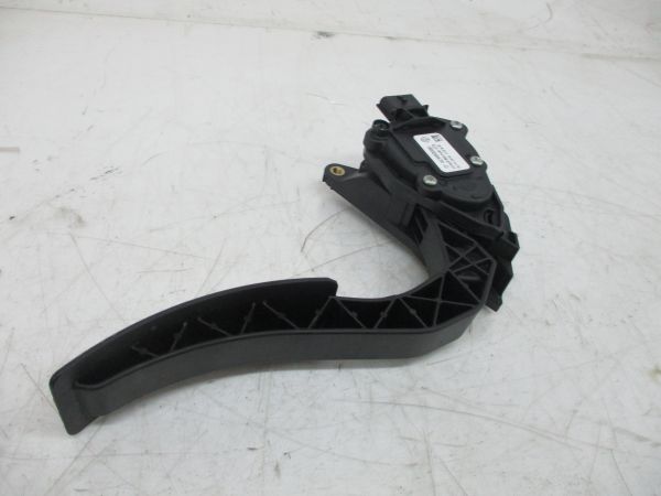 Pedal do acelerador RENAULT Clio IV (BH_)