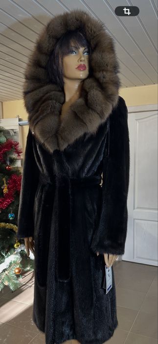 Рр с-м. 44-46. Норковая шуба BlackGlama капюшен SOBOL