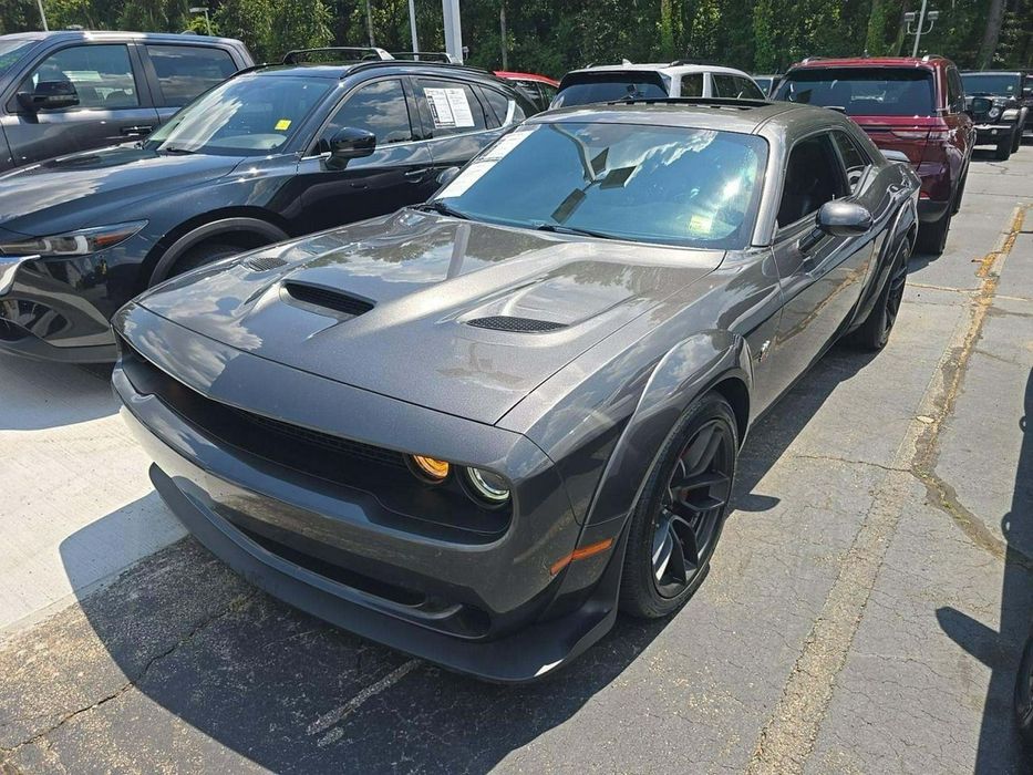 Dodge Challenger