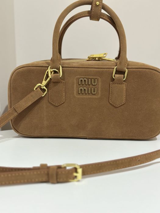 Сумка Miu Miu 28х13 см (витринный)