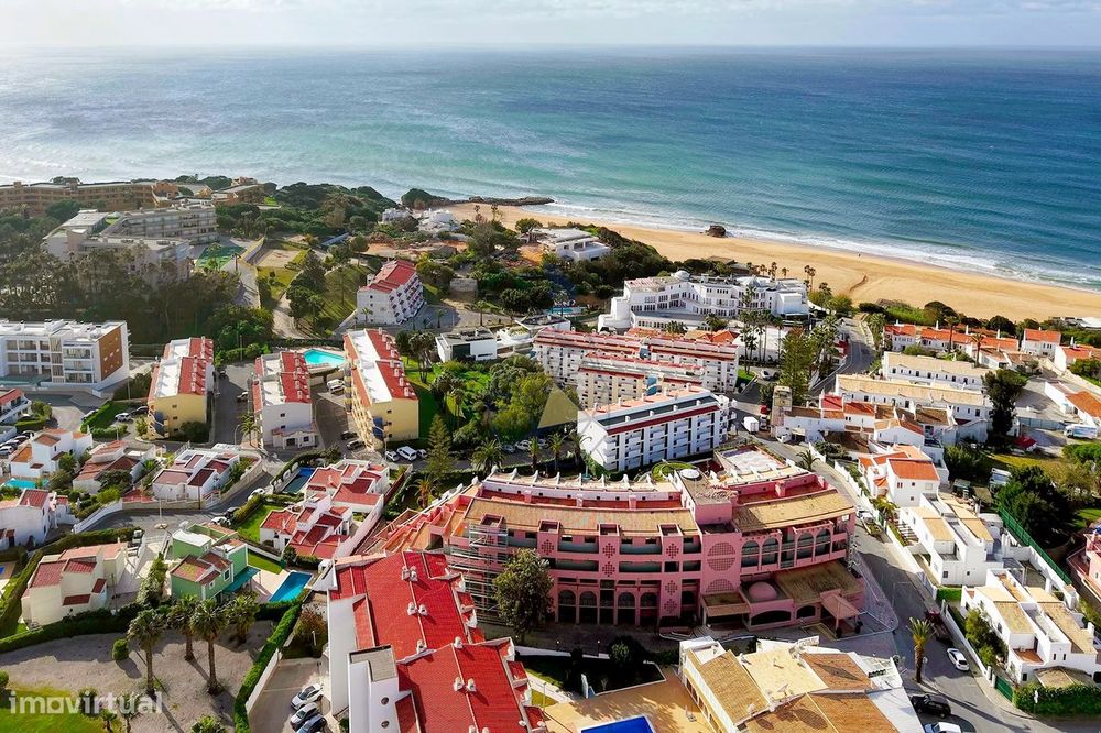 Apartamento T0 Mobilado e Equipado em Albufeira