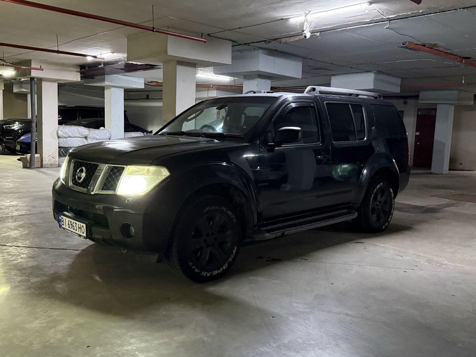 Nissan Pathfinder R51