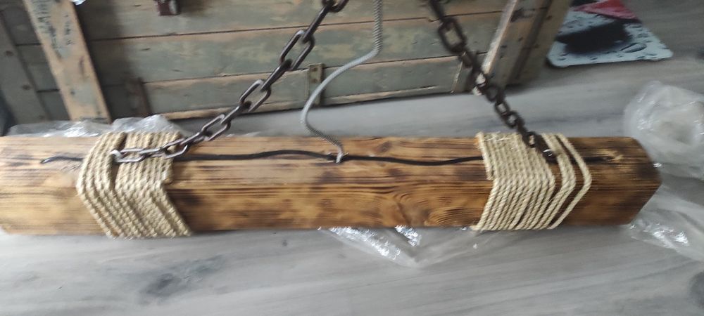 Drewniana Lampa LOFT ze starej belki