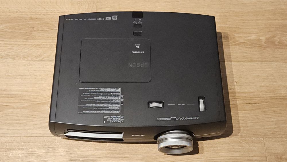 Epson EH-TW5500 Full HD, 863 h, bardzo dobry stan