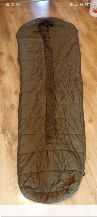 Śpiwór Carinthia Defence 4 Stan Bardzo Dobry.