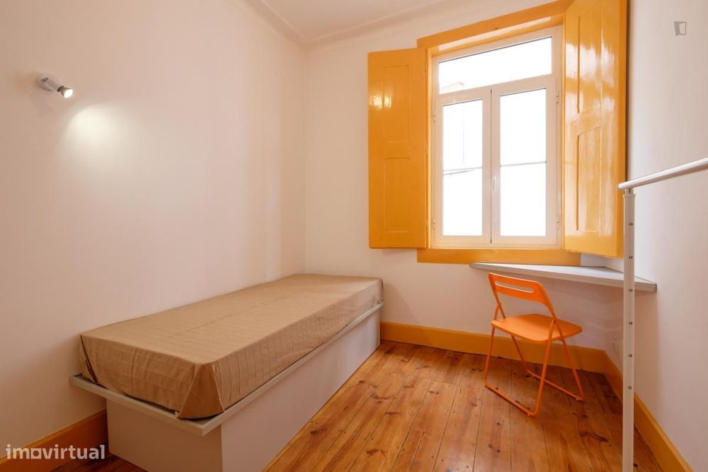 Quarto - localizado em Baixa Coimbra