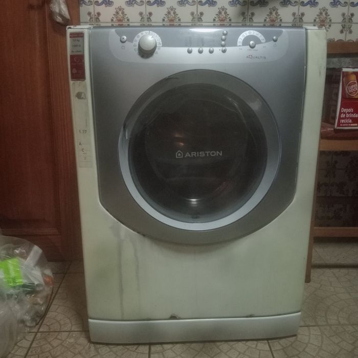 Máquina Lavar Roupa - 100%