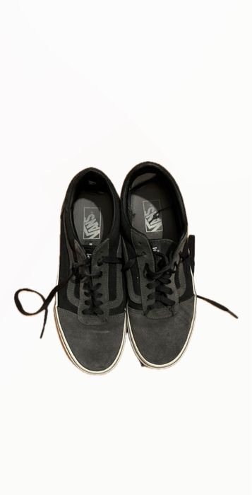 2 Pares de sapatos Masculinos - Semi Novos