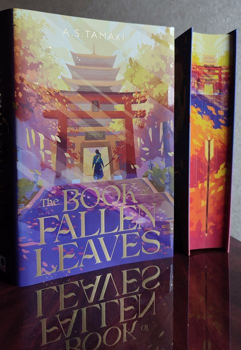 Книжка The Book of Fallen Leaves by A. S. Tamaki, Fairyloot Epic