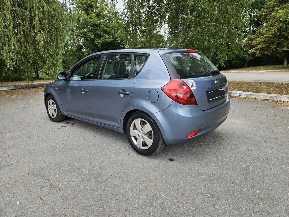 Kia Ceed 2007 рік 1.6 дизель для військових