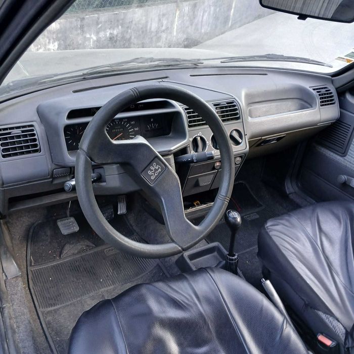Peugeot 205 1.2 de 1988 - Peças Usadas