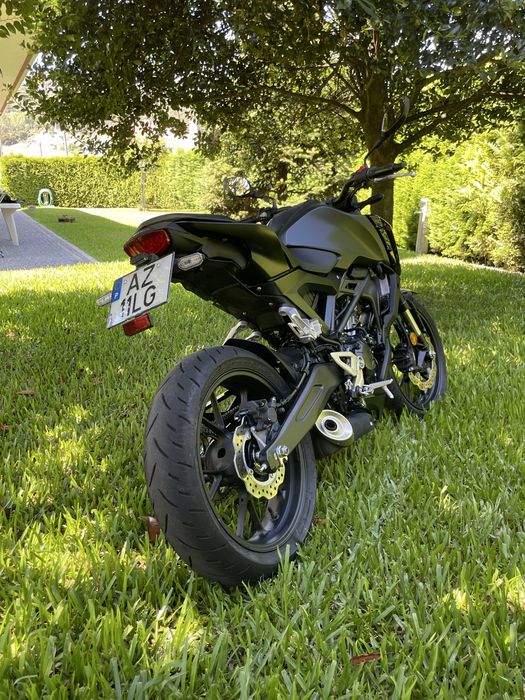 Honda CB 125R 2023