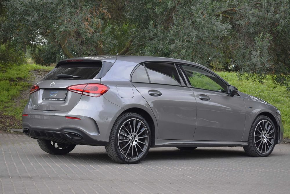 APENAS 23.500 KM # Mercedes A 250 e Edition AMG Line 218cv — photo 4