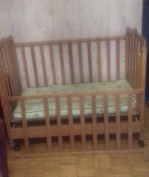 Детска кроватка