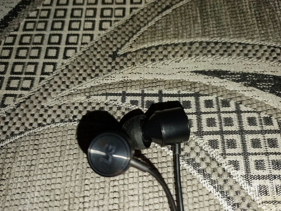 Гарнітура/Навушники LG QuadBeat 3