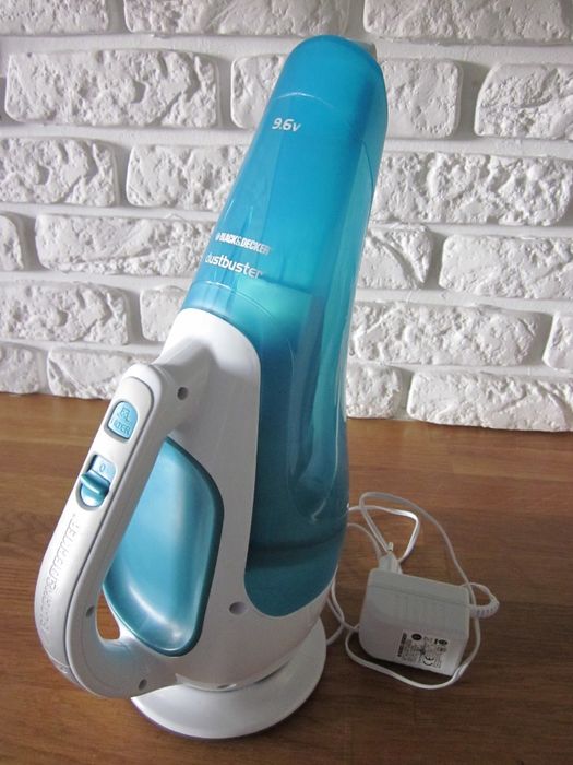 odkurzacz ręczny Black&Decker Dustbuster 9,6V