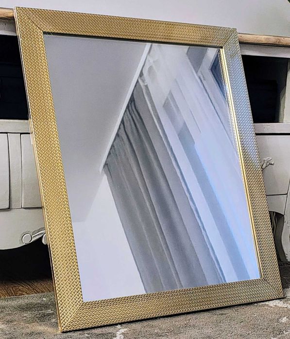 Duże Lustro 60 x 50 cm W Złotej Ramie