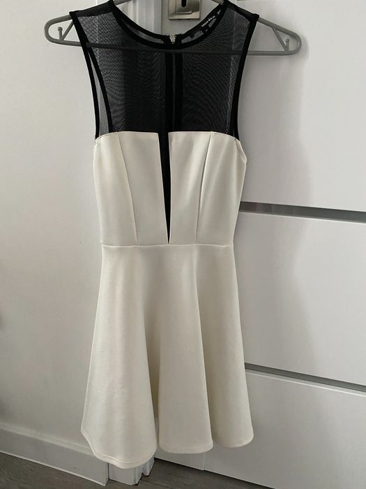 Elegancka sukienka