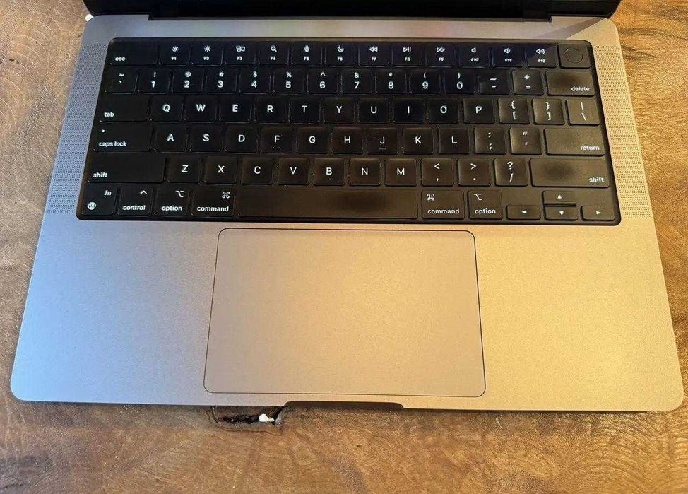 MacBook Pro 14 M1 Max/64 GB/2 TB SSD/32c