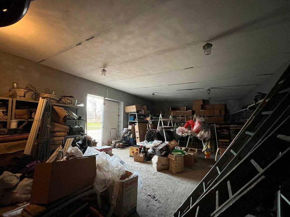 Оренда боксів/ окремого приміщення ТРАМПАРК