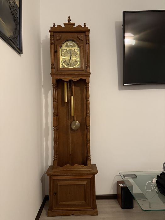 Напольний годинник Tempus Fugit, , антік , деревяний годинник ,вінтаж