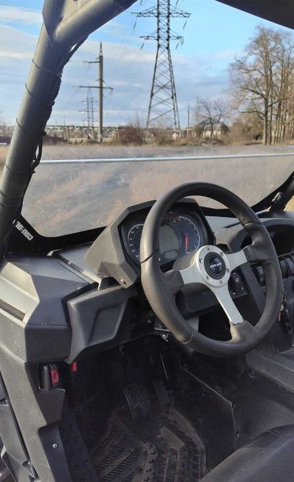 Багги BRP Commander 1000 xt