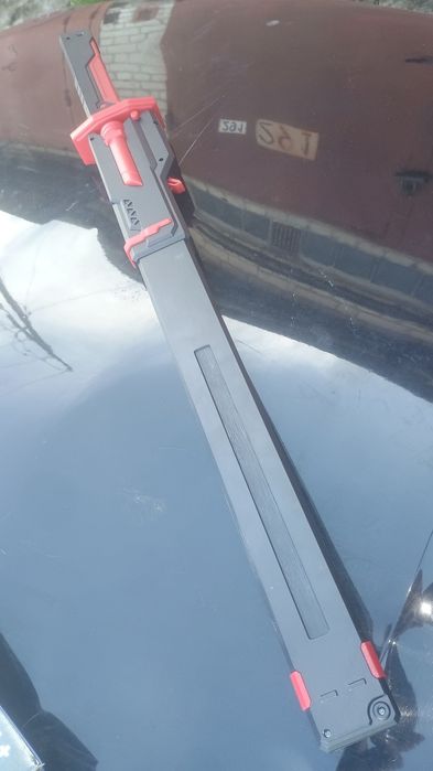 іграшковий меч з підсвіткою