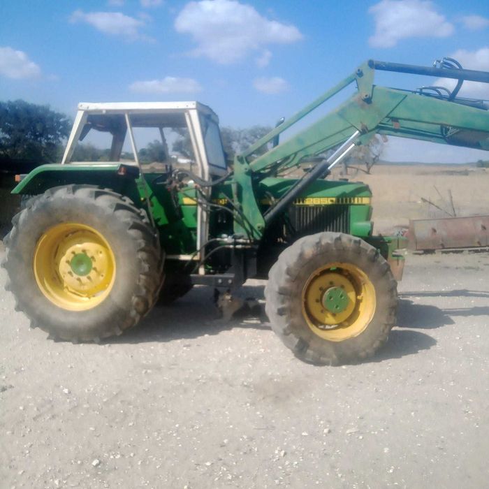 John deer 2650 80 cv com carregador frontal