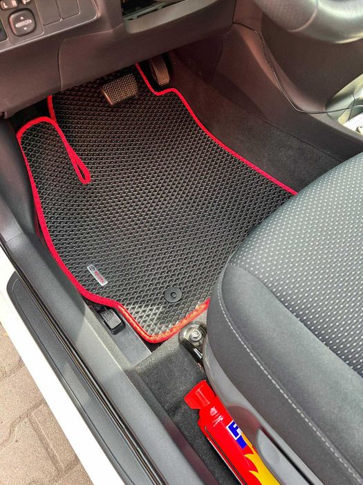 EVA ЕВА Коврики в авто Багажник Chevrolet Skoda BMW Tesla + Подарунок