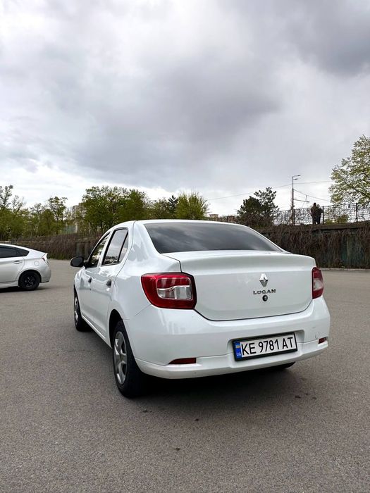 Продам авто RENAULT